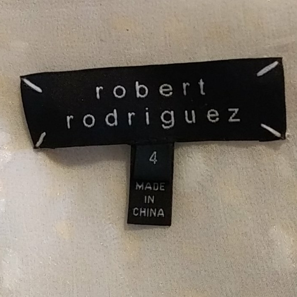 Robert Rodriguez Top. - Picture 6 of 8